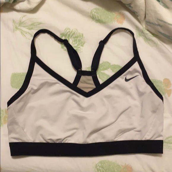 Nike Other - Nike mesh inset sports bra
